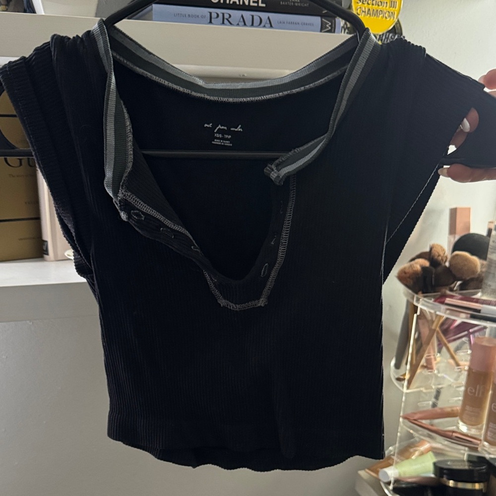 Black Sleeveless Urban Outfitters top